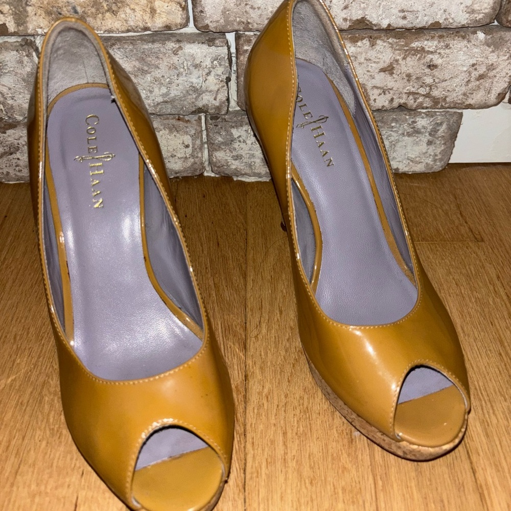 Cole Haan cork heel with brown open toe coloring